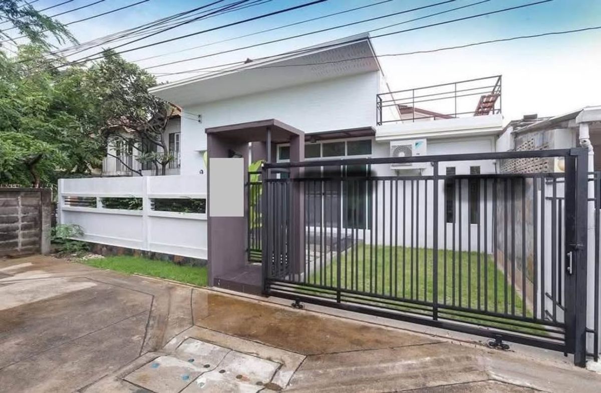 ให้เช่าบ้านโชคชัย4 ลาดพร้าว71 : ให้เช่าบ้านเดี่ยว 1 ชั้น ลาดพร้าว 87 แต่งทันสมัย ทำเลดีมาก 📞097-2161939