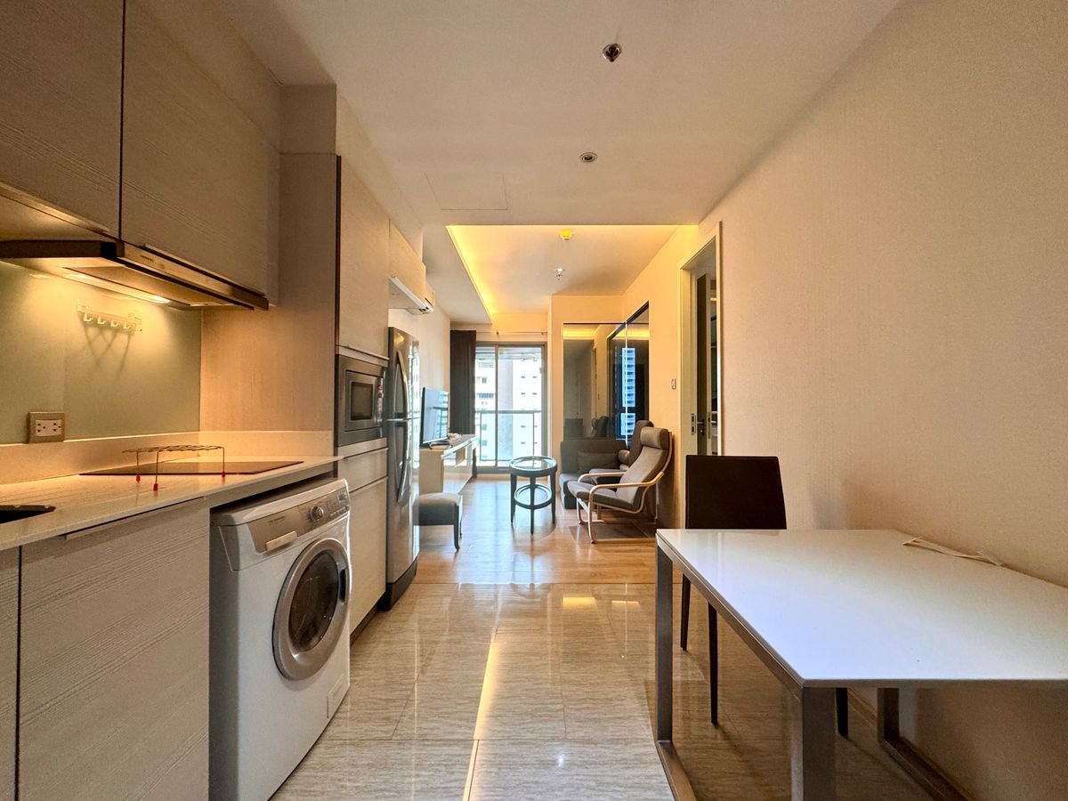 ขายคอนโดสุขุมวิท อโศก ทองหล่อ : 🌟 ขาย | H Condo สุขุมวิท 43 🌟