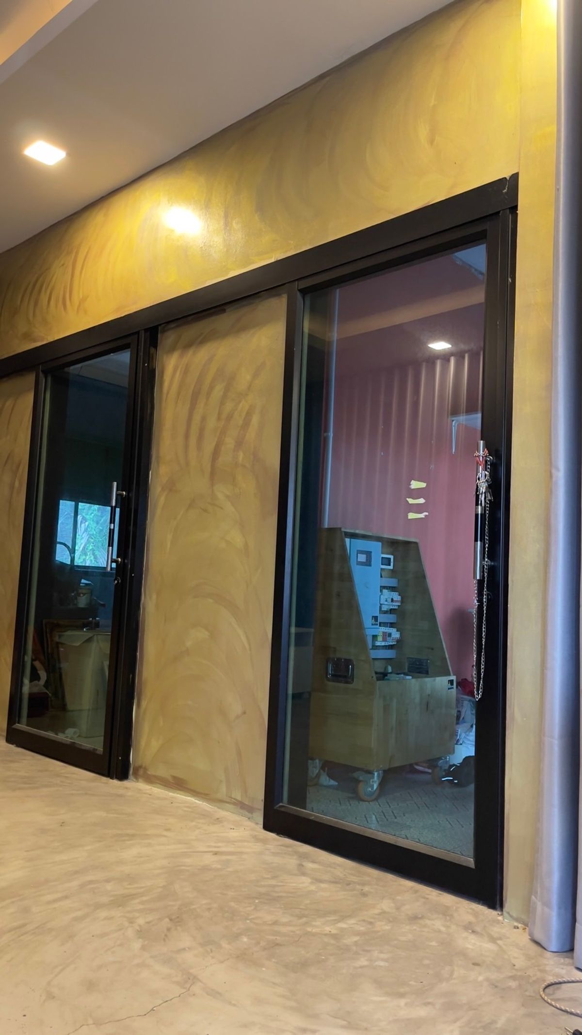 For SaleHouseSaraburi : 1 -story house for sale, modern 400 sq.m. with a swimming pool, plus a 5.5kw solar cell, Ban Rai Subdistrict, Nong Don District, Saraburi Province