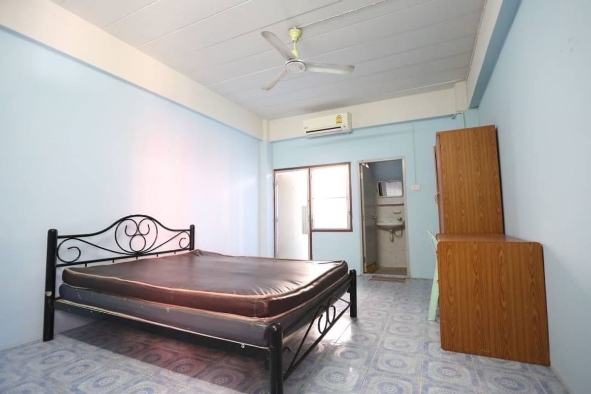 For SaleHotel&Apartment BusinessPathum Thani,Rangsit, Thammasat : Dormitory for sale in Rajamangala University of Technology Thanyaburi (Khlong Hok)