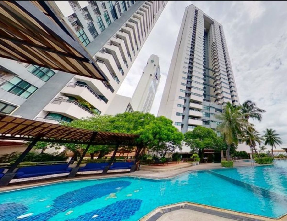 For RentCondoSathorn, Narathiwat : Luxury condo, beautiful view in the heart of Sathorn Garden