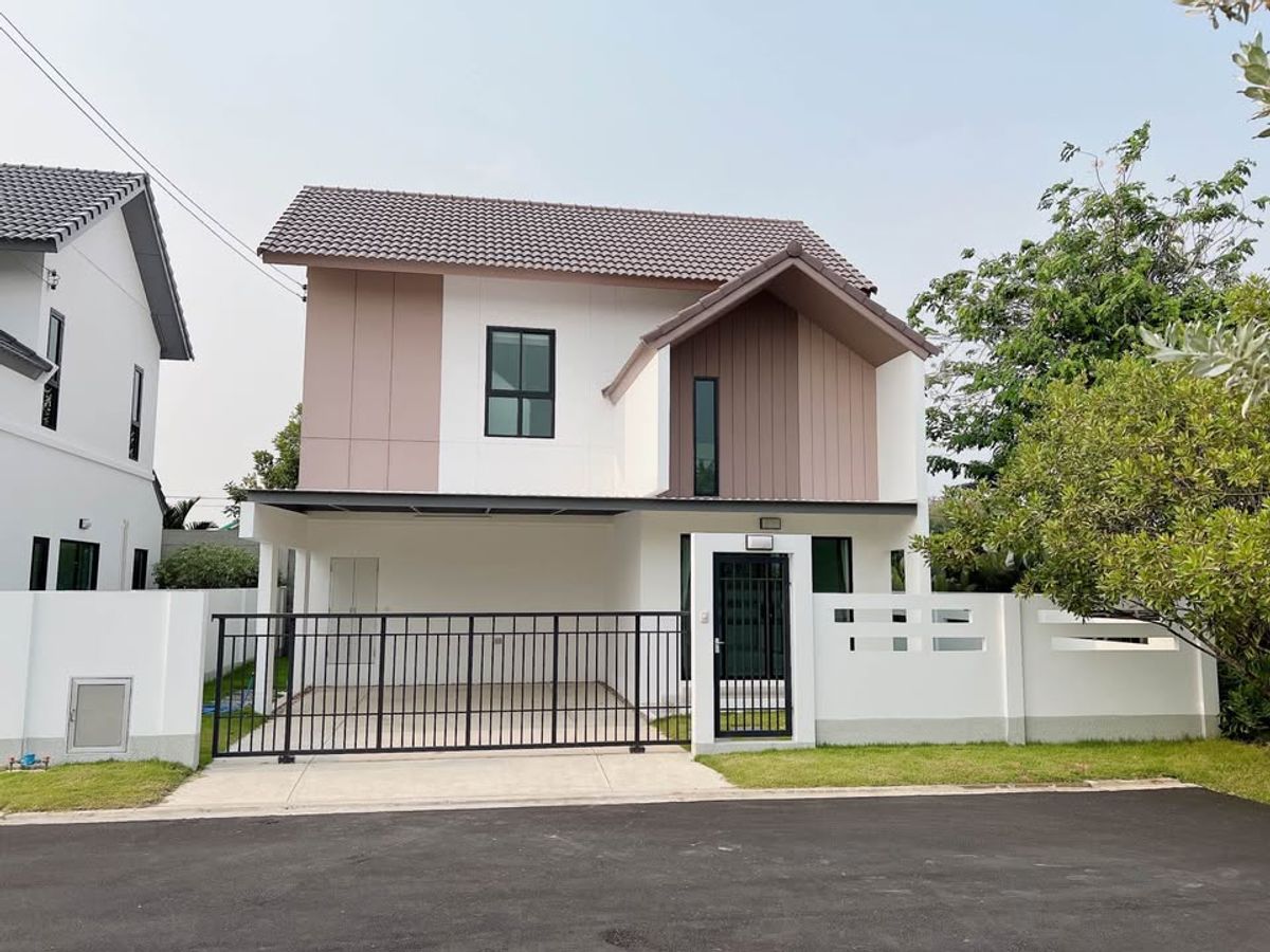 For RentHouseNonthaburi, Bang Yai, Bangbuathong : Rent a detached house behind the corner of the Bang Yai project.