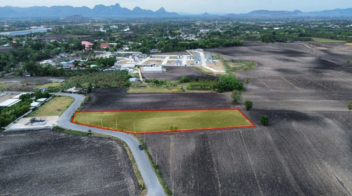 For SaleLandSaraburi : Land for sale 4-1-29 rai, Ban Suan, Ban Rai Subdistrict, Nong Don District, Saraburi Province