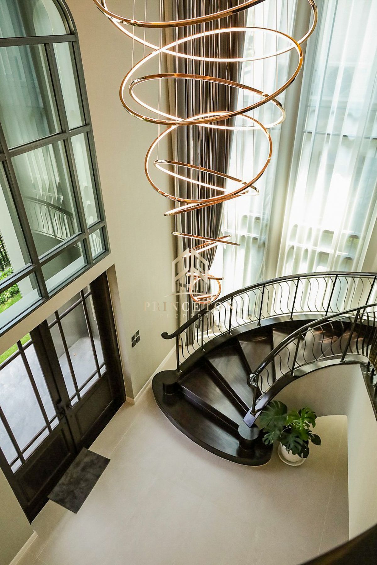 HouseLadkrabang, Suwannaphum Airport : Luxury House For Sale or Rent Grand Bangkok Boulevard Krungthep Kreetha 📞092-4252445