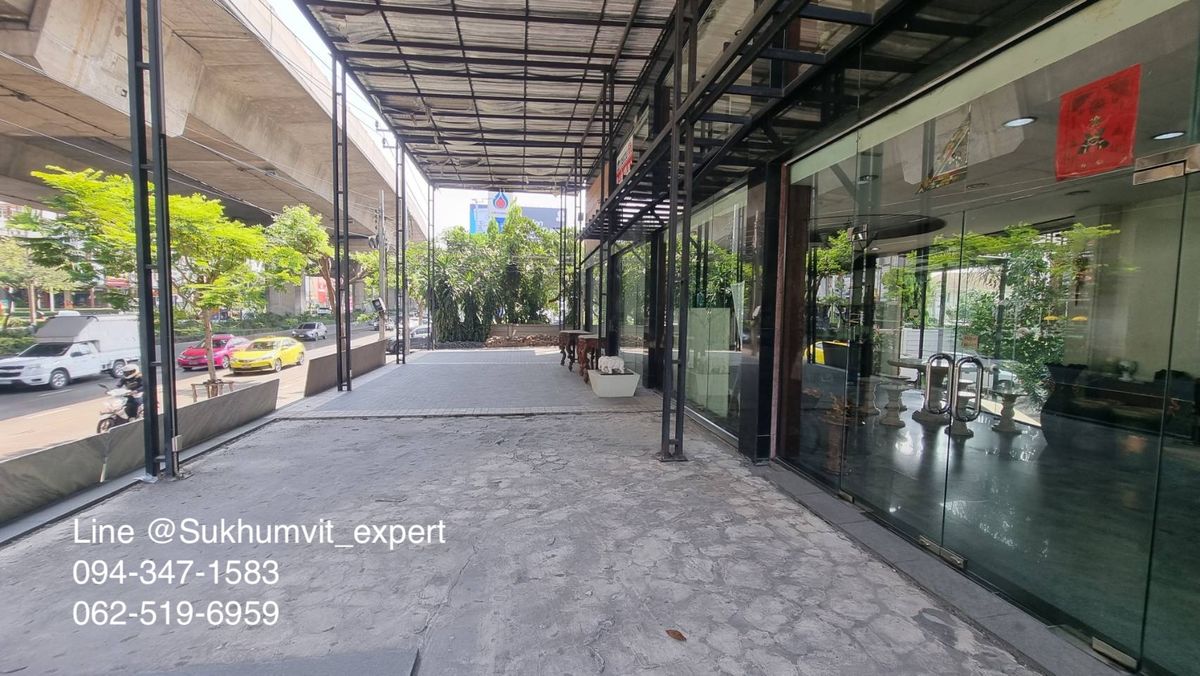 ShowroomRama9, Petchburi, RCA : Showroom/Office Building for sale on Rama 9 Road