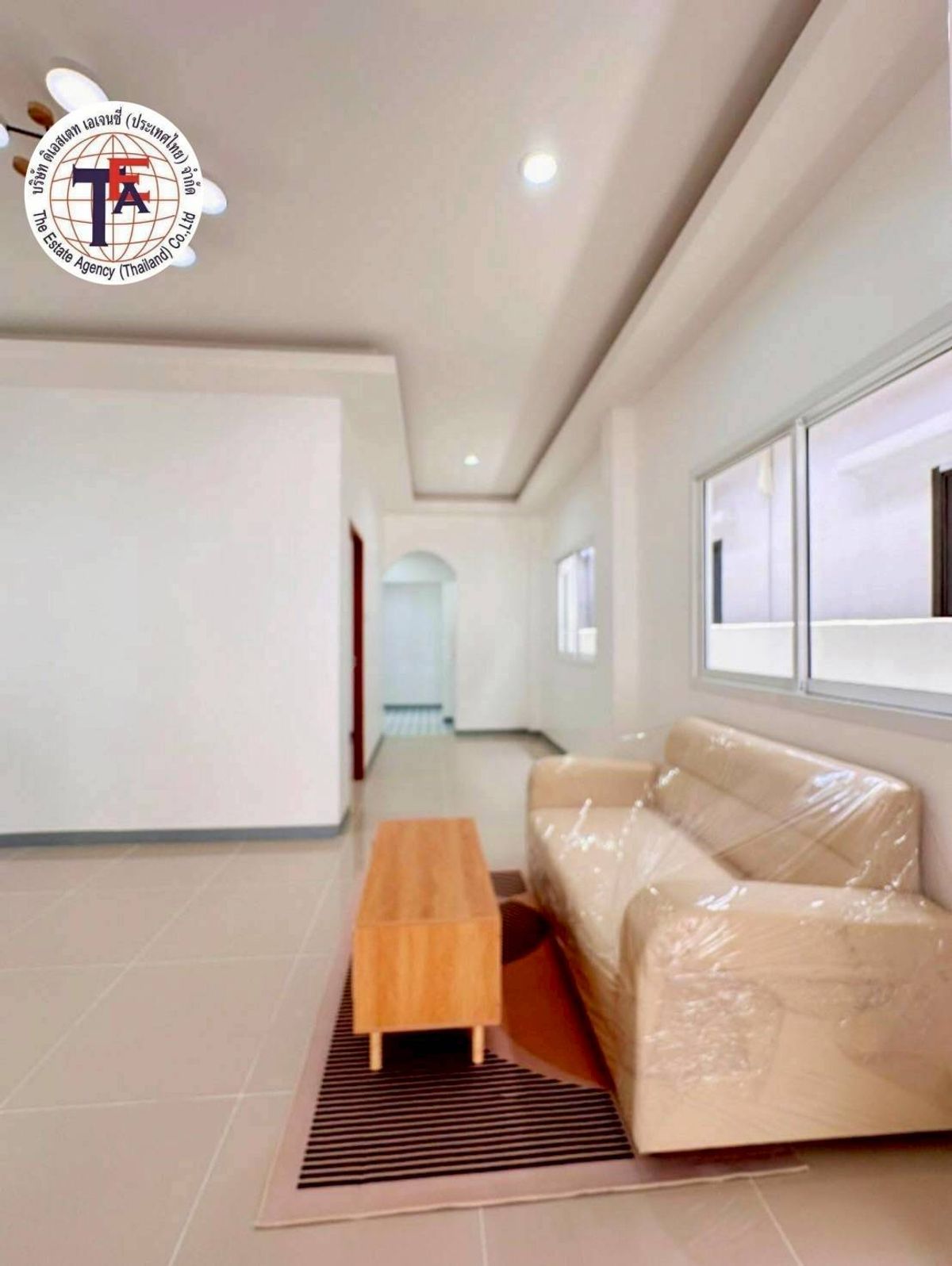 ขายทาวน์โฮมมีนบุรี-ร่มเกล้า : ขายทาวน์เฮ้าส์ชั้นเดียว หมู่บ้านอมรทรัพย์ อยู่วิทยา 18 ซอย 16 หนองจอก  โรงเรียนเซนต์เทเรซา วัดนักบุญเทเรซ่า  กระทุ่มราย สำนักงานเขตหนองจอก โรงเรียนเจียรระดับ