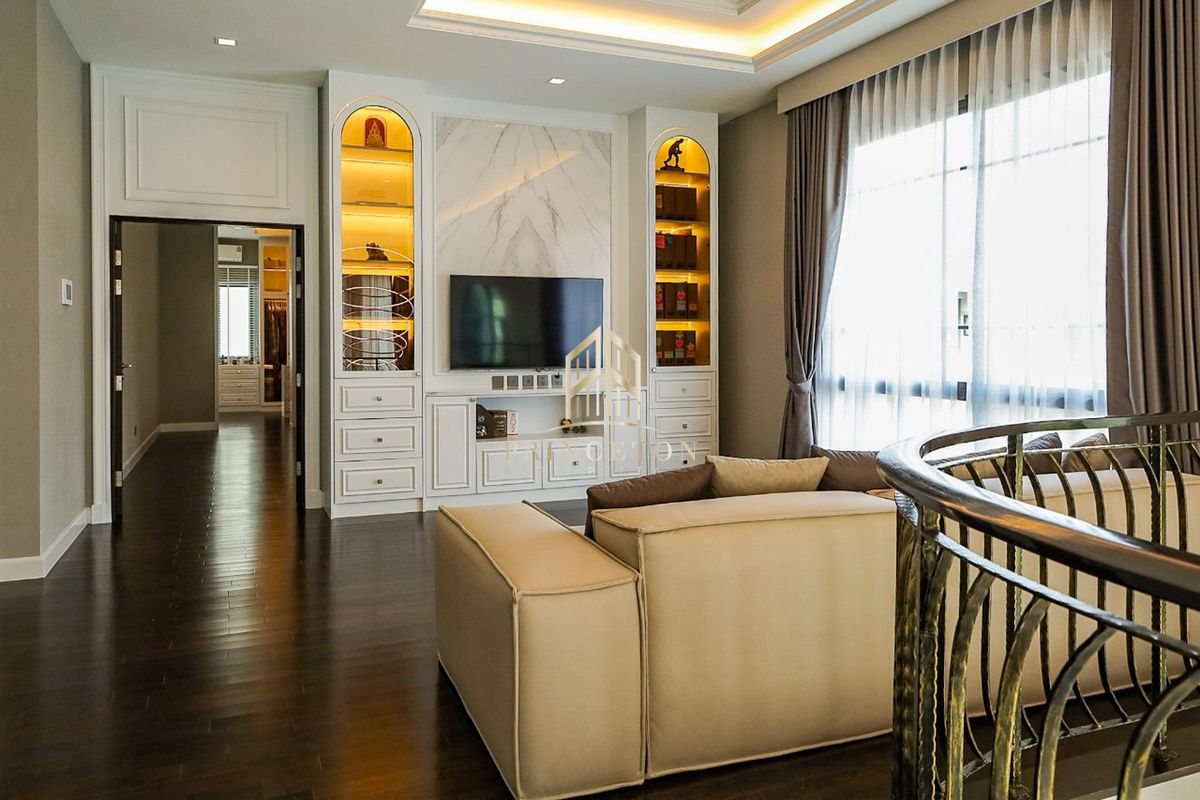 HouseLadkrabang, Suwannaphum Airport : Luxury House For Sale or Rent Grand Bangkok Boulevard Krungthep Kreetha 📞092-4252445