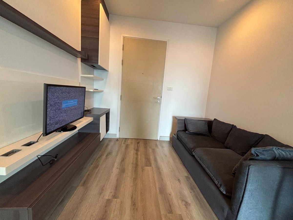 For RentCondoSathorn, Narathiwat : Centric Sathorn - Saint Louis