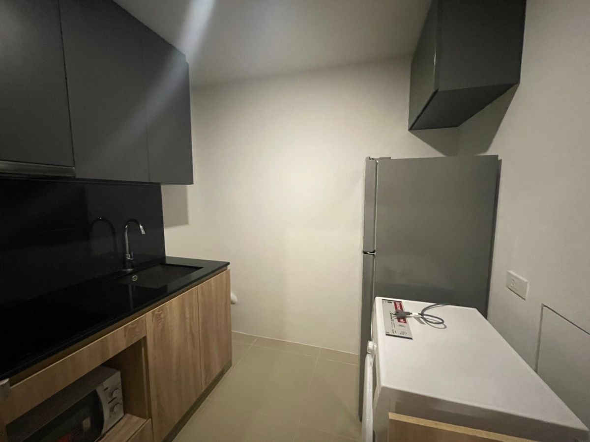 คอนโดสาทร นราธิวาส : ขาย / ให้เช่า ห้อง 2 ห้องนอน Blossom Condo@Sathorn-Charoenrat