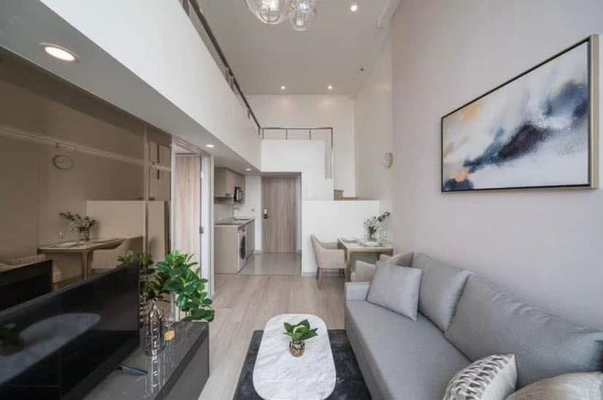 ให้เช่าคอนโดสาทร นราธิวาส : 💫💫Super Luxury and Classy  Duplex Condo with High Floor on 30 for Rent in Sathorn-CBD💫💫