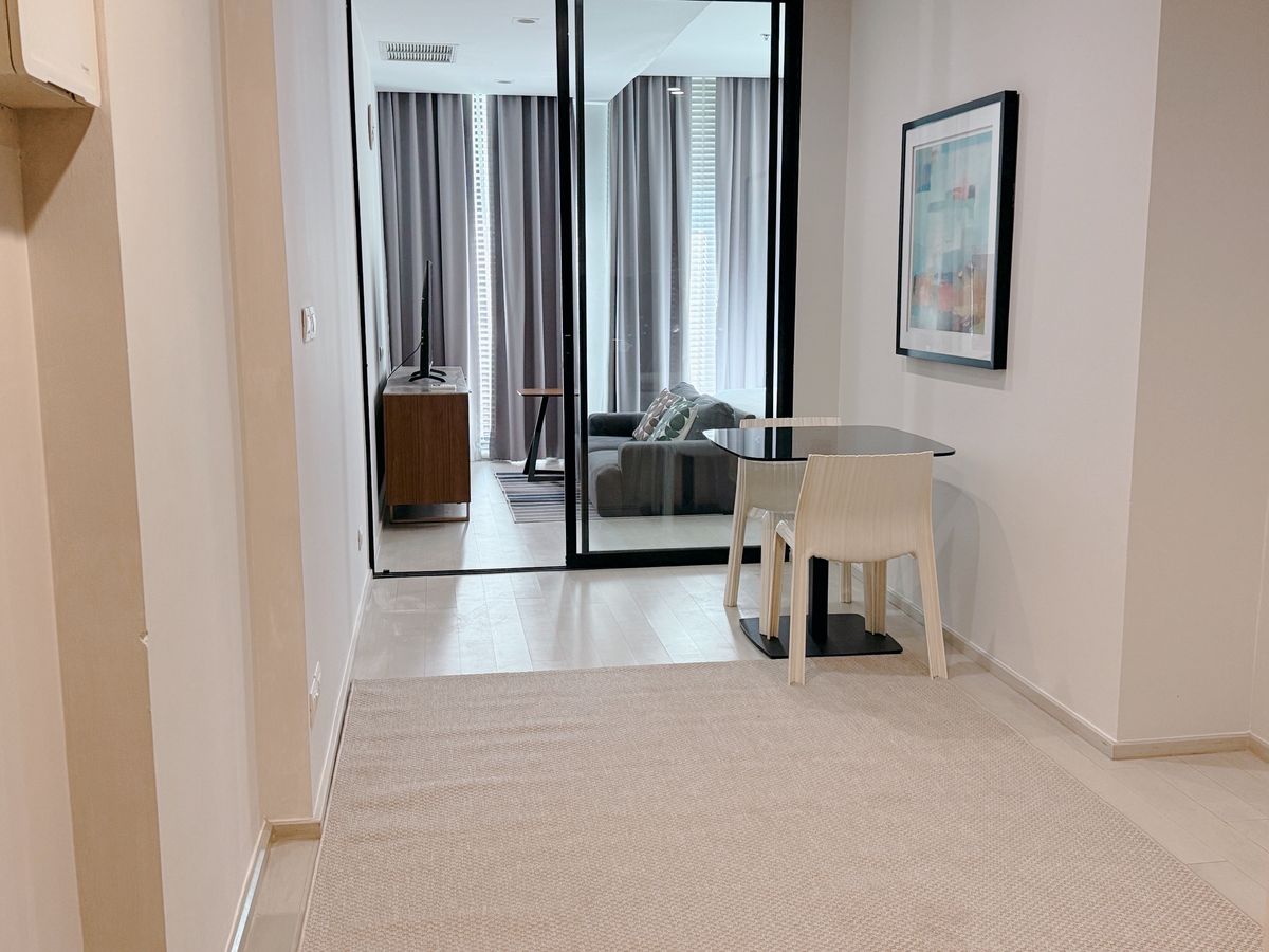 ให้เช่าคอนโดวิทยุ ชิดลม หลังสวน : for rent condo Noble ploenchit 1 Bed low floor 47 Sq.m (S15-14011) 