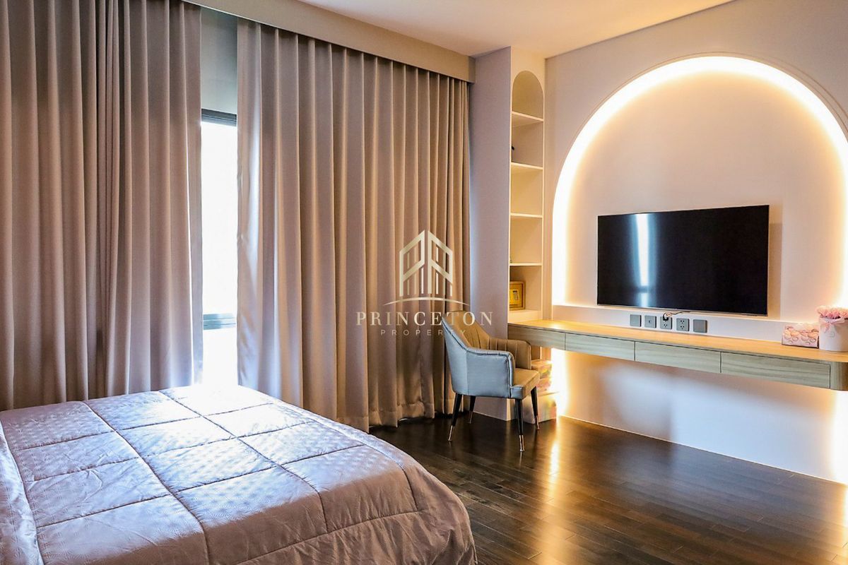 HouseLadkrabang, Suwannaphum Airport : Luxury House For Sale or Rent Grand Bangkok Boulevard Krungthep Kreetha 📞092-4252445