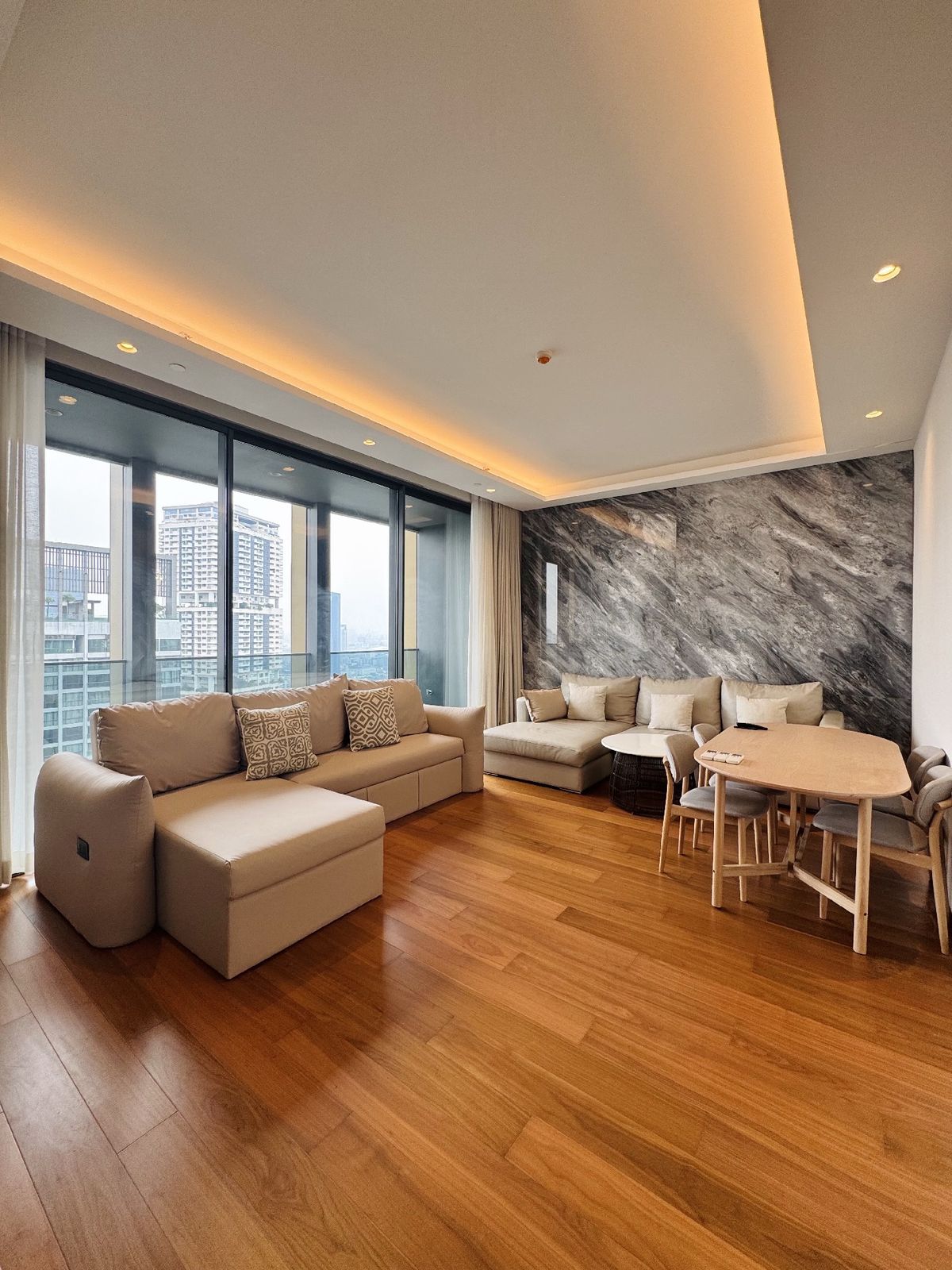 ให้เช่าคอนโดสุขุมวิท อโศก ทองหล่อ : For RENT : The Estelle Phrom Phong - 2 Beds  