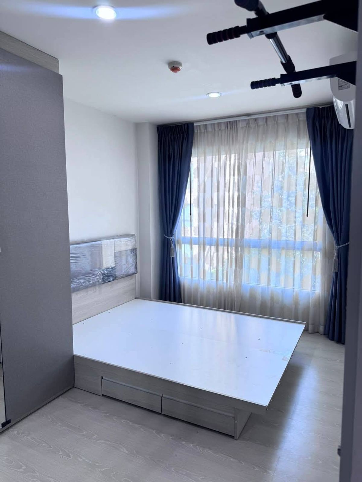 ให้เช่าคอนโดสมุทรปราการ สำโรง : 📣🔥For Rent | Niche id Sukhumvit 113
BTS สำโรง ระยะเดิน ห้องวิวโปร่งไม่ชนกัน
1 ห้องนอน 1ห้องน้ำ ชั้น 3 ขนาด 28 ตรม. อาคาร D
