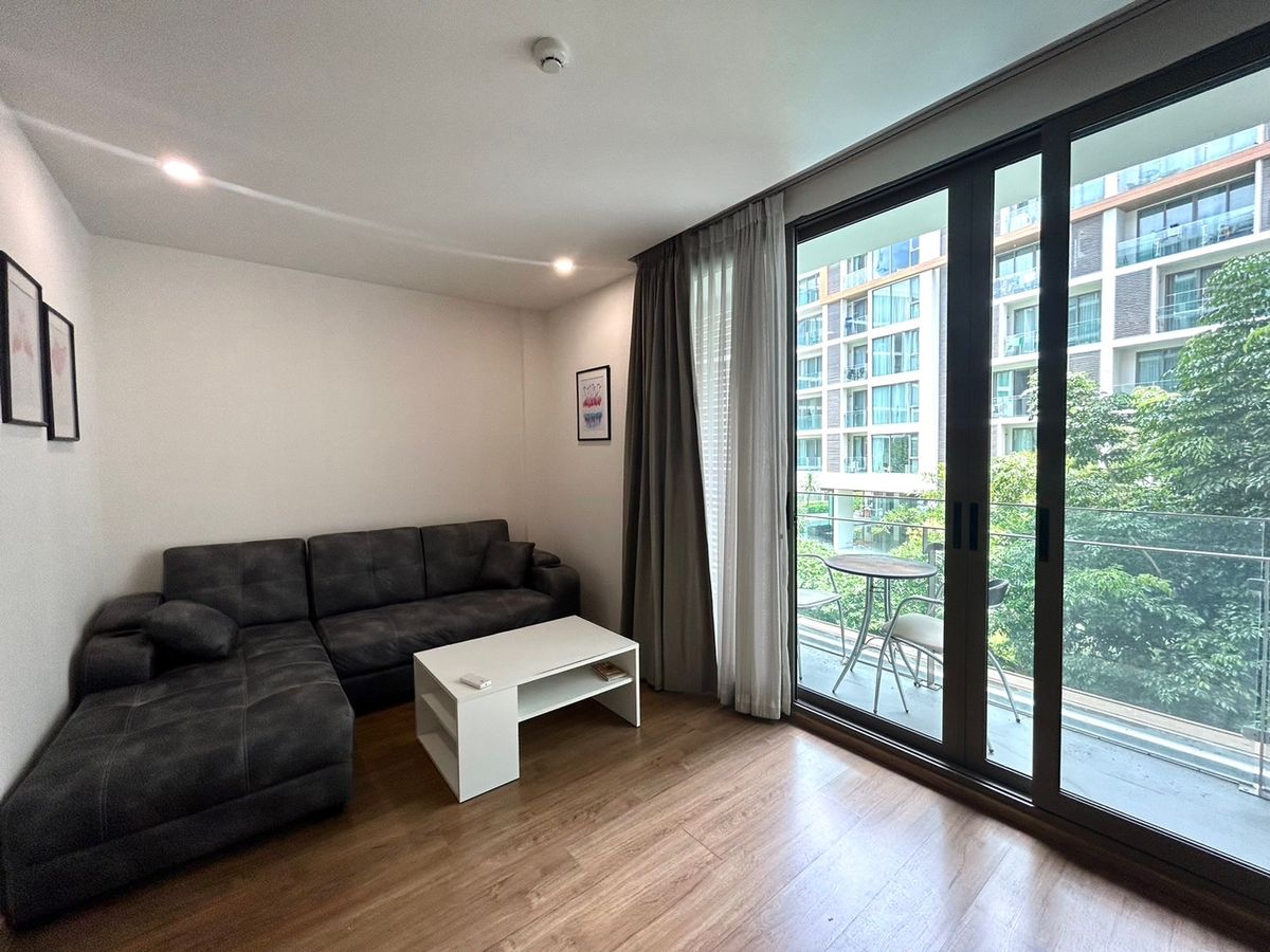 For SaleCondoChiang Mai : Condo for sale, The Nimmana, along with the tenant of the swimming pool, very good price. Suitable for investors, call 082-3899314 (Bu)