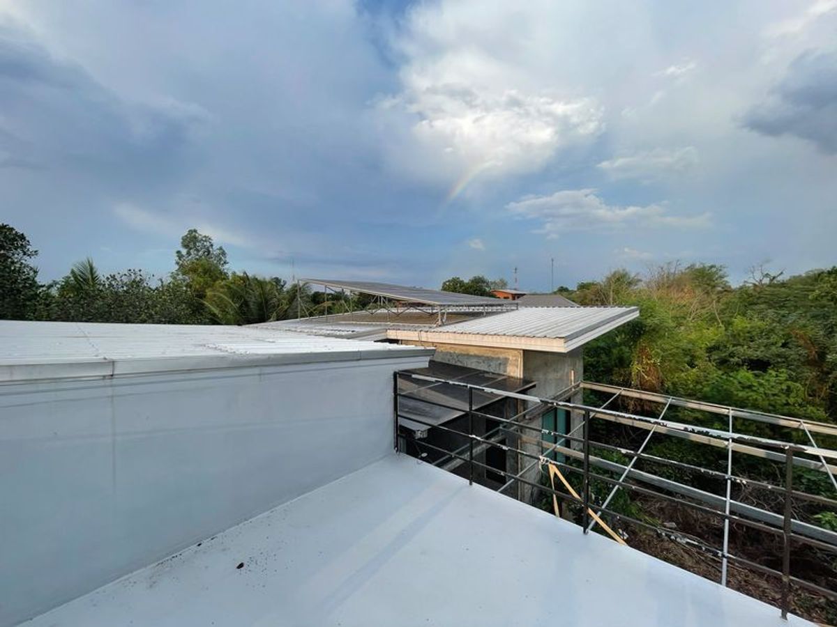 For SaleHouseSaraburi : 1 -story house for sale, modern 400 sq.m. with a swimming pool, plus a 5.5kw solar cell, Ban Rai Subdistrict, Nong Don District, Saraburi Province