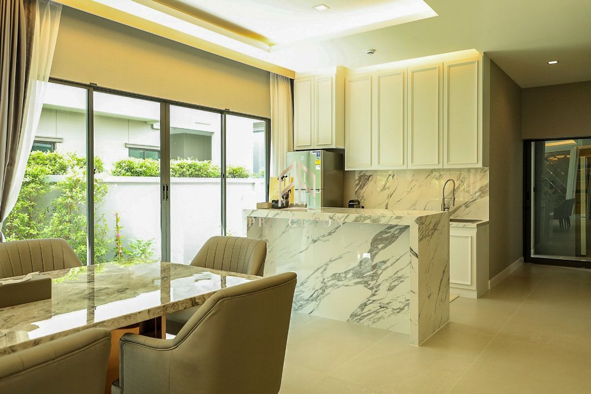 HouseLadkrabang, Suwannaphum Airport : Luxury House For Sale or Rent Grand Bangkok Boulevard Krungthep Kreetha 📞092-4252445