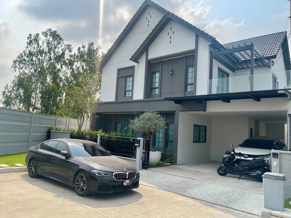 ให้เช่าบ้านบางนา แบริ่ง ลาซาล : ME-349 ให้เช่าบ้านเดี่ยว Centro บางนา เฟส 2 หลังมุม พื้นที่กว้าง