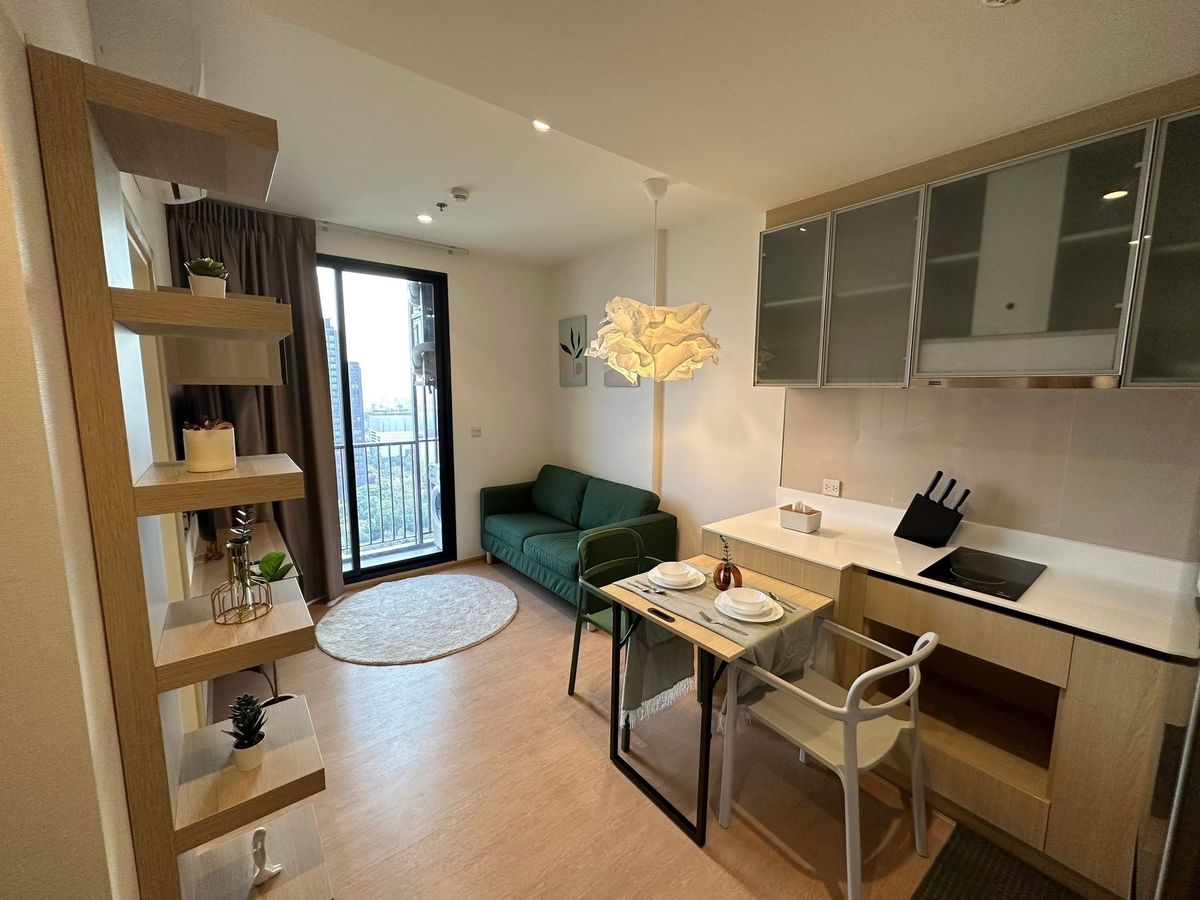 ให้เช่าคอนโดสุขุมวิท อโศก ทองหล่อ : For Rent Maru ekkamai 1bed size 34 sq.m. F/F