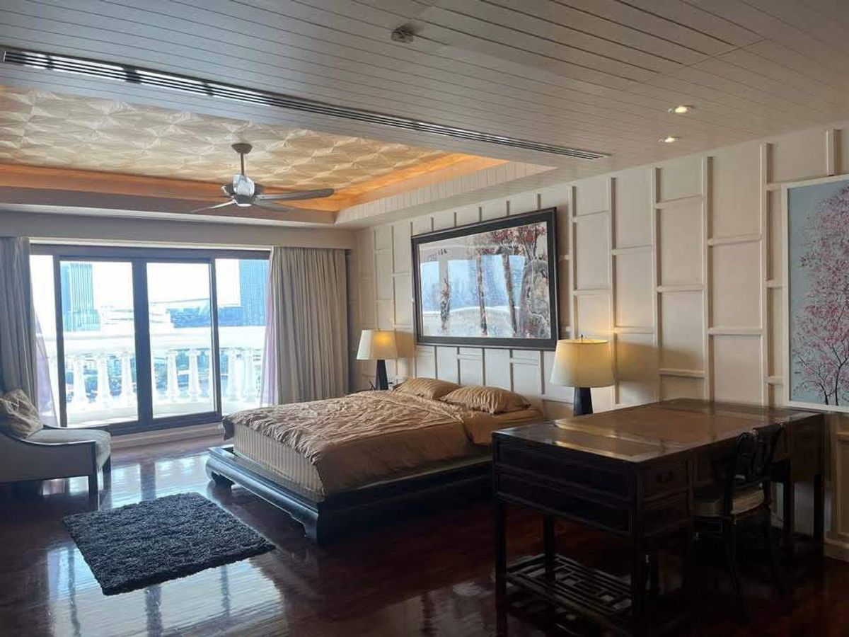 ให้เช่าคอนโดสีลม ศาลาแดง บางรัก : Penthouse สุดหรูส่วนตัว วิวแม่น้ำเจ้าพระยา บนทำเลทอง ย่านสีลม สนใจทักเลยค่า