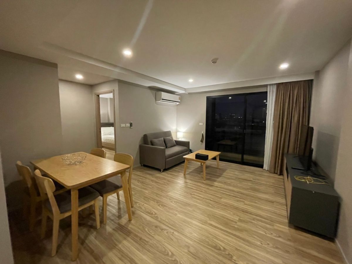 คอนโดสาทร นราธิวาส : ขาย / ให้เช่า ห้อง 2 ห้องนอน Blossom Condo@Sathorn-Charoenrat