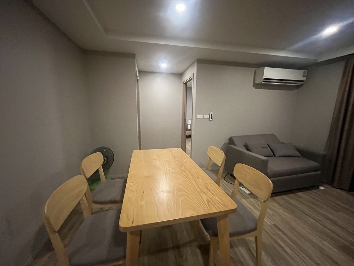 คอนโดสาทร นราธิวาส : ขาย / ให้เช่า ห้อง 2 ห้องนอน Blossom Condo@Sathorn-Charoenrat