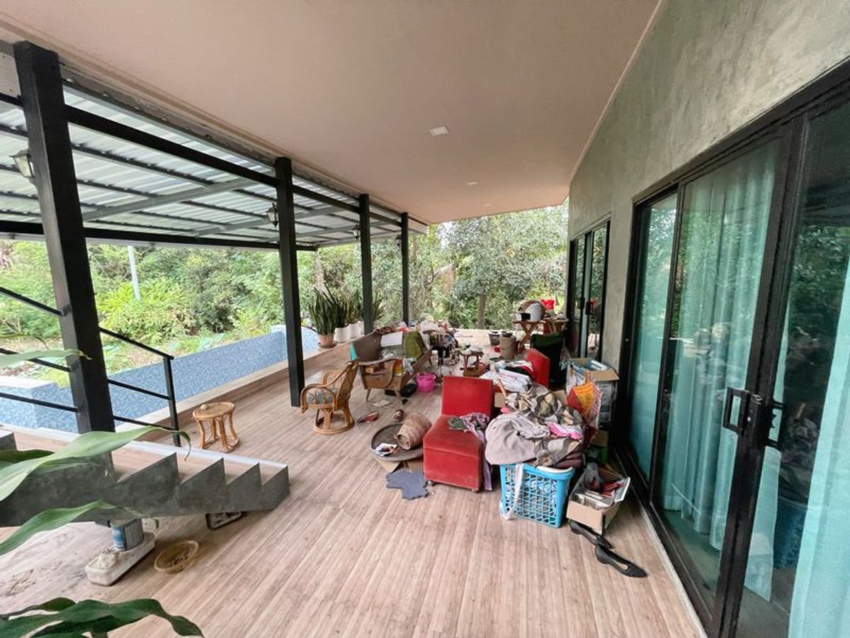 For SaleHouseSaraburi : 1 -story house for sale, modern 400 sq.m. with a swimming pool, plus a 5.5kw solar cell, Ban Rai Subdistrict, Nong Don District, Saraburi Province