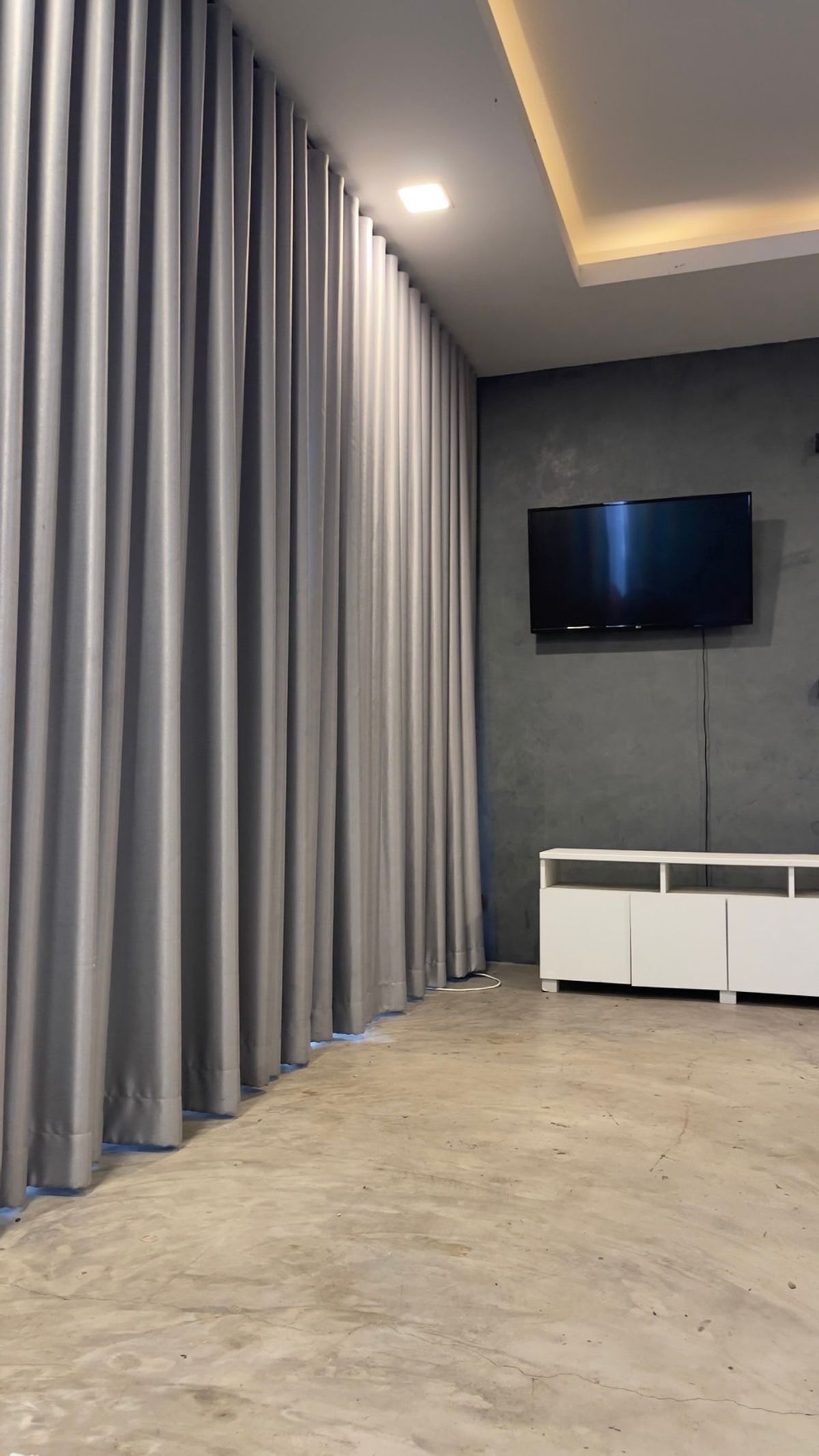 For SaleHouseSaraburi : 1 -story house for sale, modern 400 sq.m. with a swimming pool, plus a 5.5kw solar cell, Ban Rai Subdistrict, Nong Don District, Saraburi Province