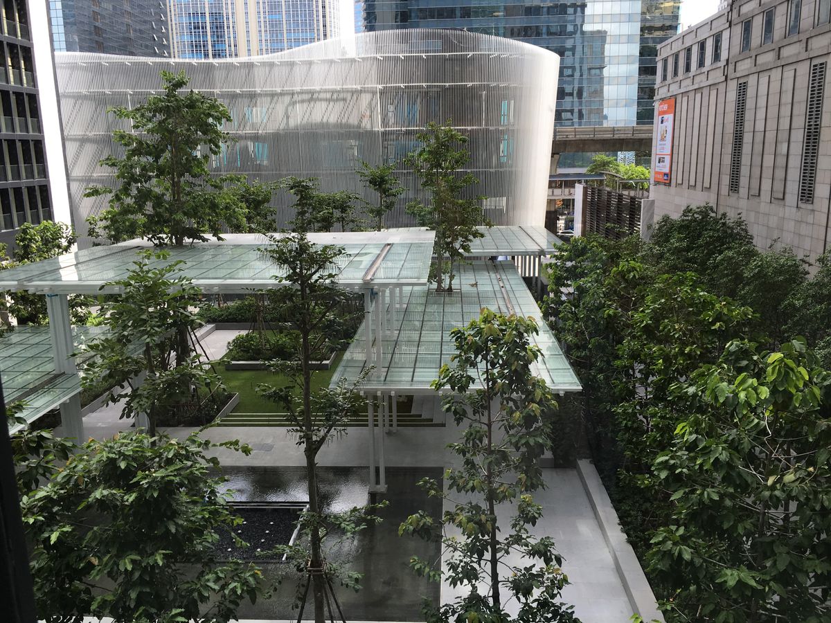 ให้เช่าคอนโดวิทยุ ชิดลม หลังสวน : for rent condo Noble ploenchit 1 Bed low floor 47 Sq.m (S15-14011) 