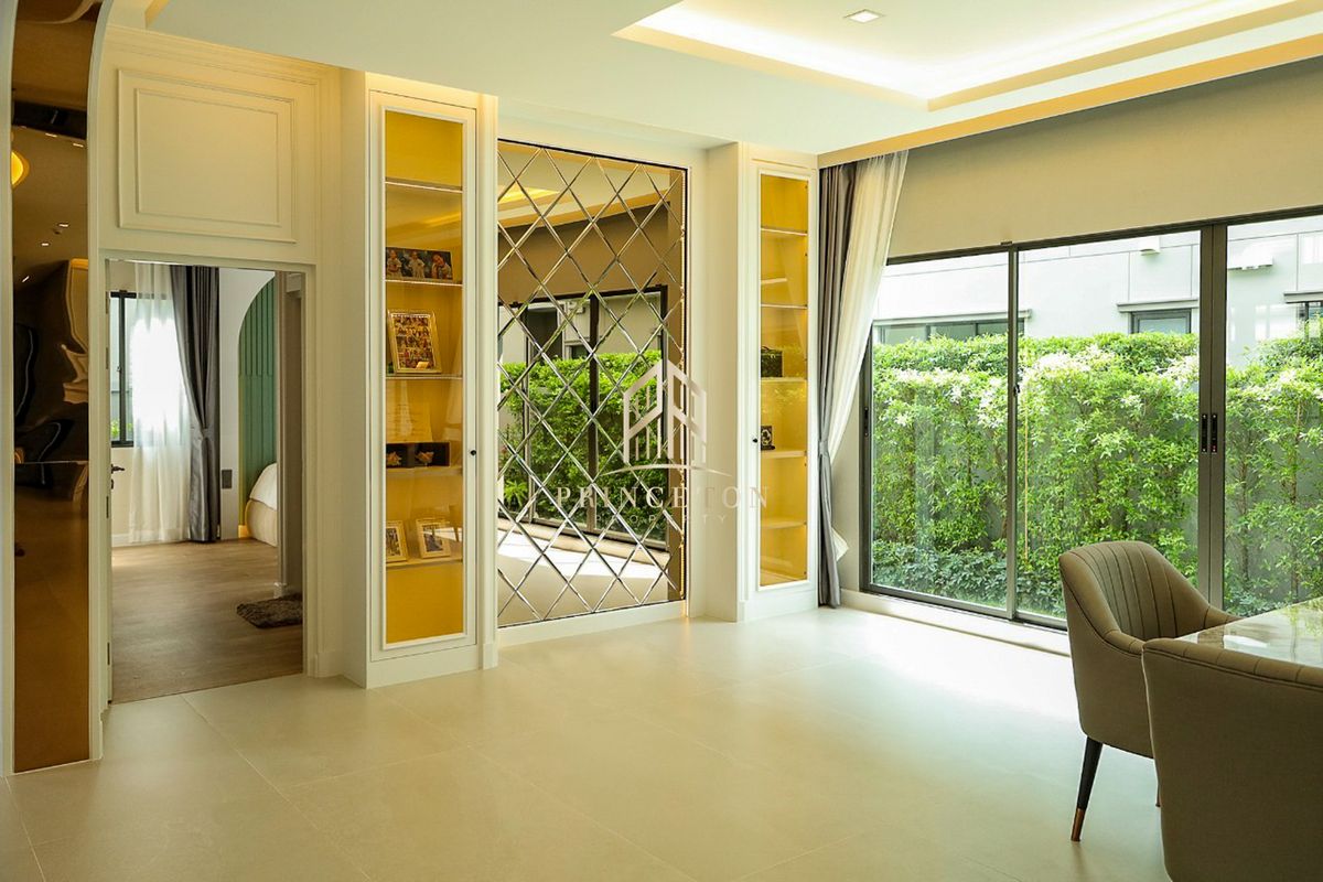 HouseLadkrabang, Suwannaphum Airport : Luxury House For Sale or Rent Grand Bangkok Boulevard Krungthep Kreetha 📞092-4252445