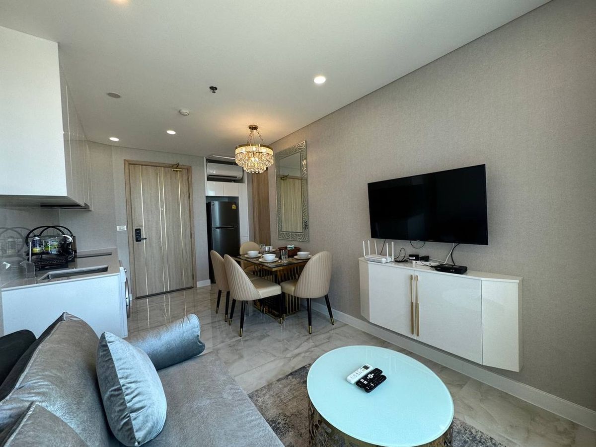 ให้เช่าคอนโดพัทยา บางแสน ชลบุรี สัตหีบ : Copacabana | Beachlife | Luxurious | MonthstayZ