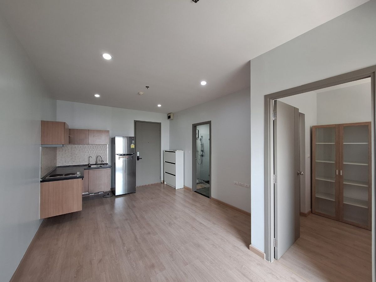 For SaleCondoThaphra, Talat Phlu, Wutthakat : Selling condo next to The Tempo Grand Sathorn-Wutthakat, next to BTS Wutthakat, Condo, MRT, Wutthakat Station, 23rd floor, beautiful view, complete with