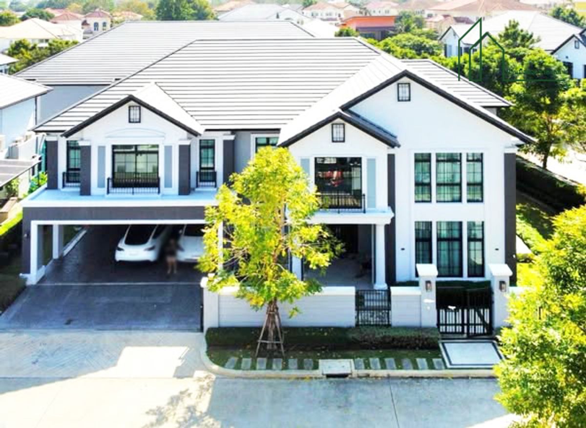 ขายบ้านปิ่นเกล้า จรัญสนิทวงศ์ : บ้านเดี่ยวหลังใหญ่ The Palazzo ปิ่นเกล้า-บรมฯ ทางคู่ขนาน ถ.บรมราชชนนี หลังมุม