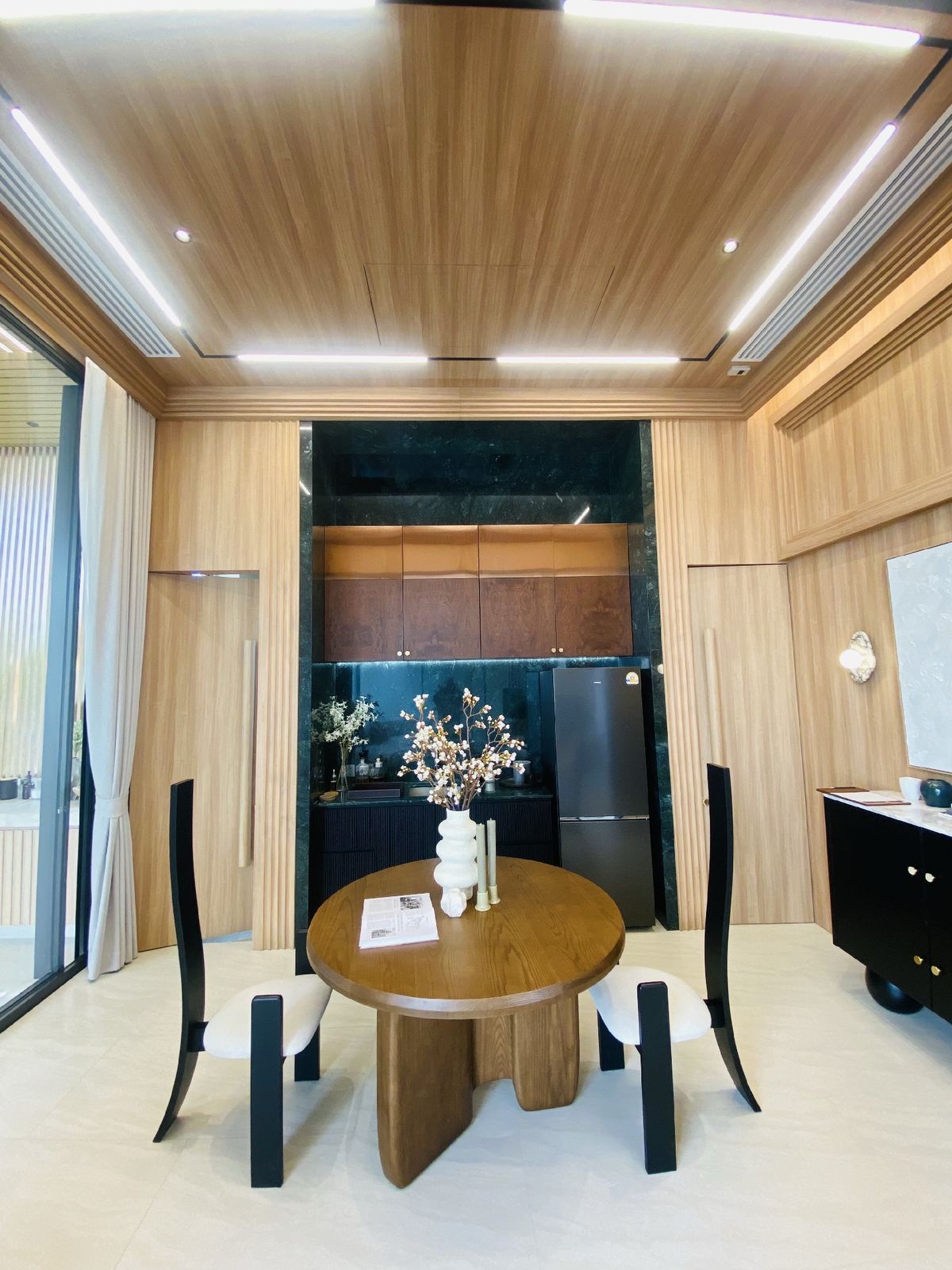 ขายบ้านเลียบทางด่วนรามอินทรา : ELIVA PRIVATE RESIDENCES นาคนิวาส37 ขายบ้านสุดหรู 