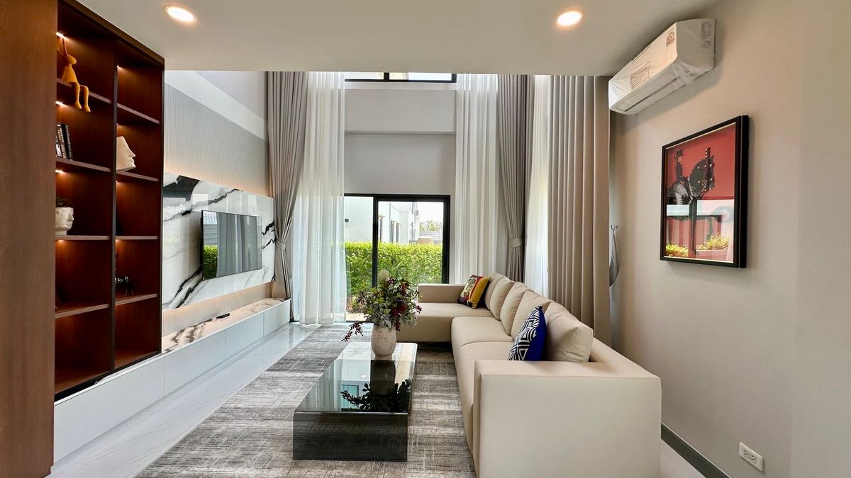 For RentHouseBangna, Bearing, Lasalle : [Rent] Luxury Home🔰The City Bangna next to MEGA BANGNA  331 SQM.  