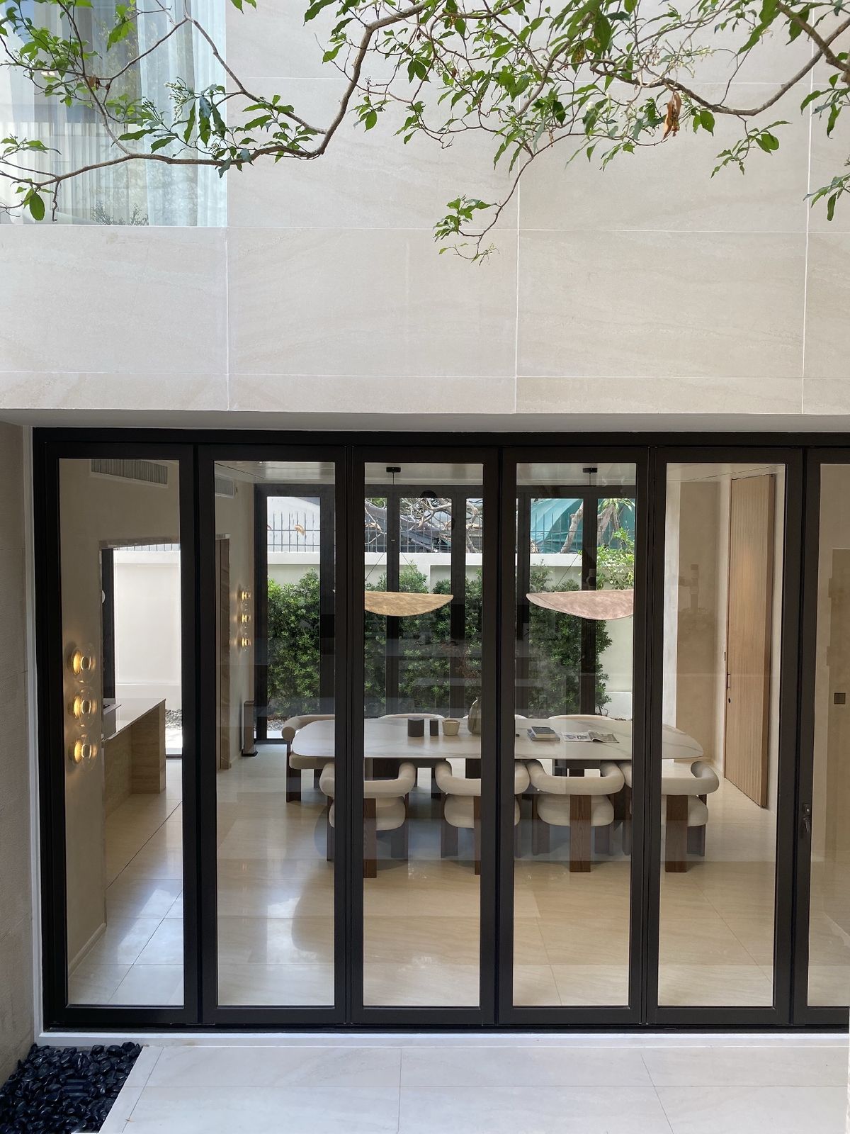 ขายบ้านเลียบทางด่วนรามอินทรา : ELIVA PRIVATE RESIDENCES นาคนิวาส37 ขายบ้านสุดหรู 