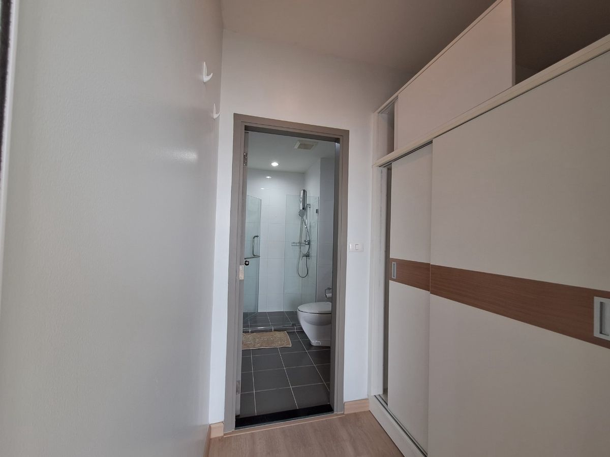 For SaleCondoThaphra, Talat Phlu, Wutthakat : Selling condo next to The Tempo Grand Sathorn-Wutthakat, next to BTS Wutthakat, Condo, MRT, Wutthakat Station, 23rd floor, beautiful view, complete with