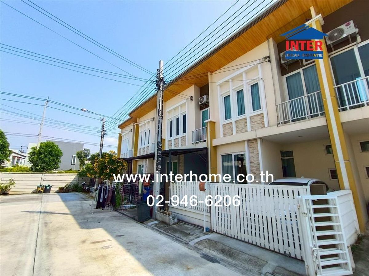 ขายทาวน์โฮมนนทบุรี บางใหญ่ บางบัวทอง : ทาวน์เฮ้าส์ 2 ชั้น 16.3 ตร.ว. หมู่บ้านโกลเด้นทาวน์ ชัยพฤกษ์ – วงแหวน ใกล้ Big C ไทรน้อย ซอยในโครงการ17/5 ถนนกาญจนาภิเษก ถนนบางกรวย-ไทรน้อย ไทรน้อย นนทบุรี