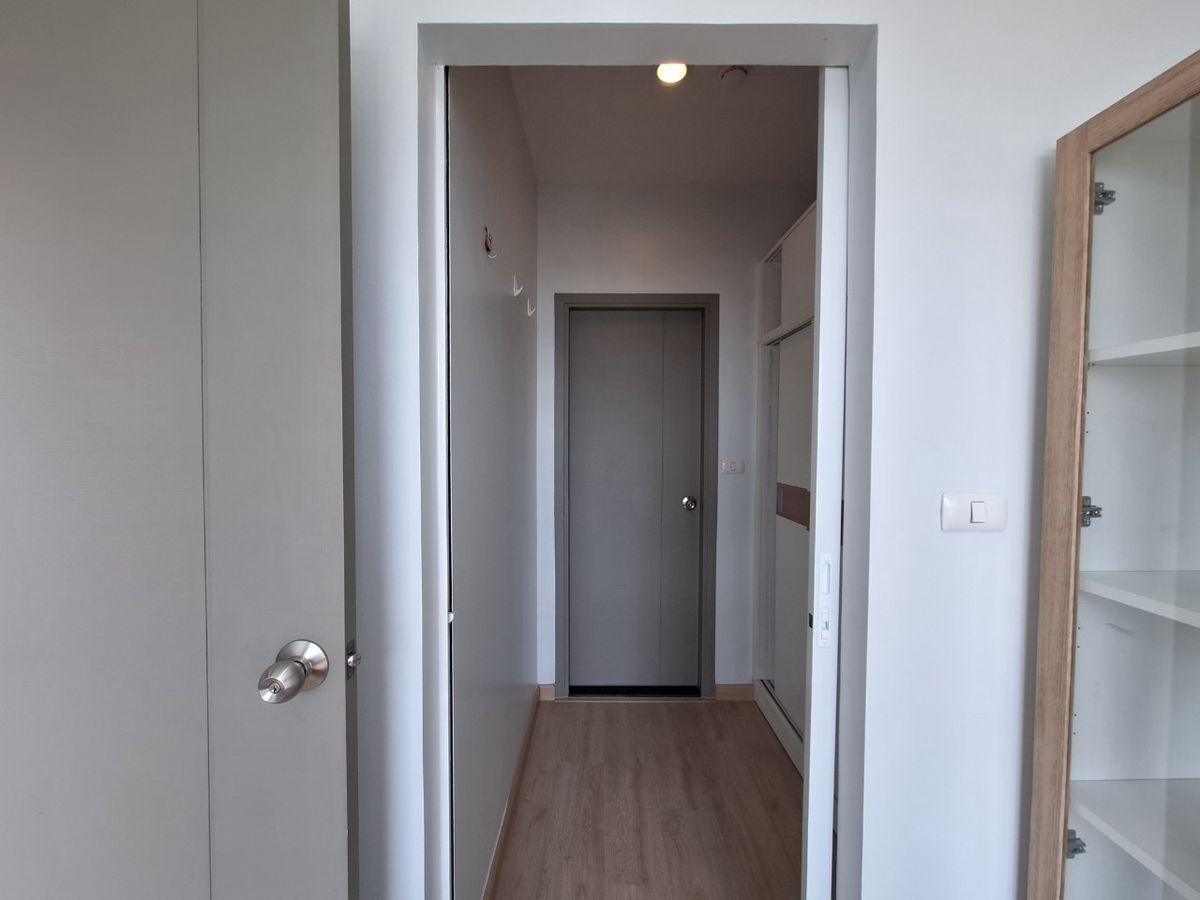 For SaleCondoThaphra, Talat Phlu, Wutthakat : Selling condo next to The Tempo Grand Sathorn-Wutthakat, next to BTS Wutthakat, Condo, MRT, Wutthakat Station, 23rd floor, beautiful view, complete with