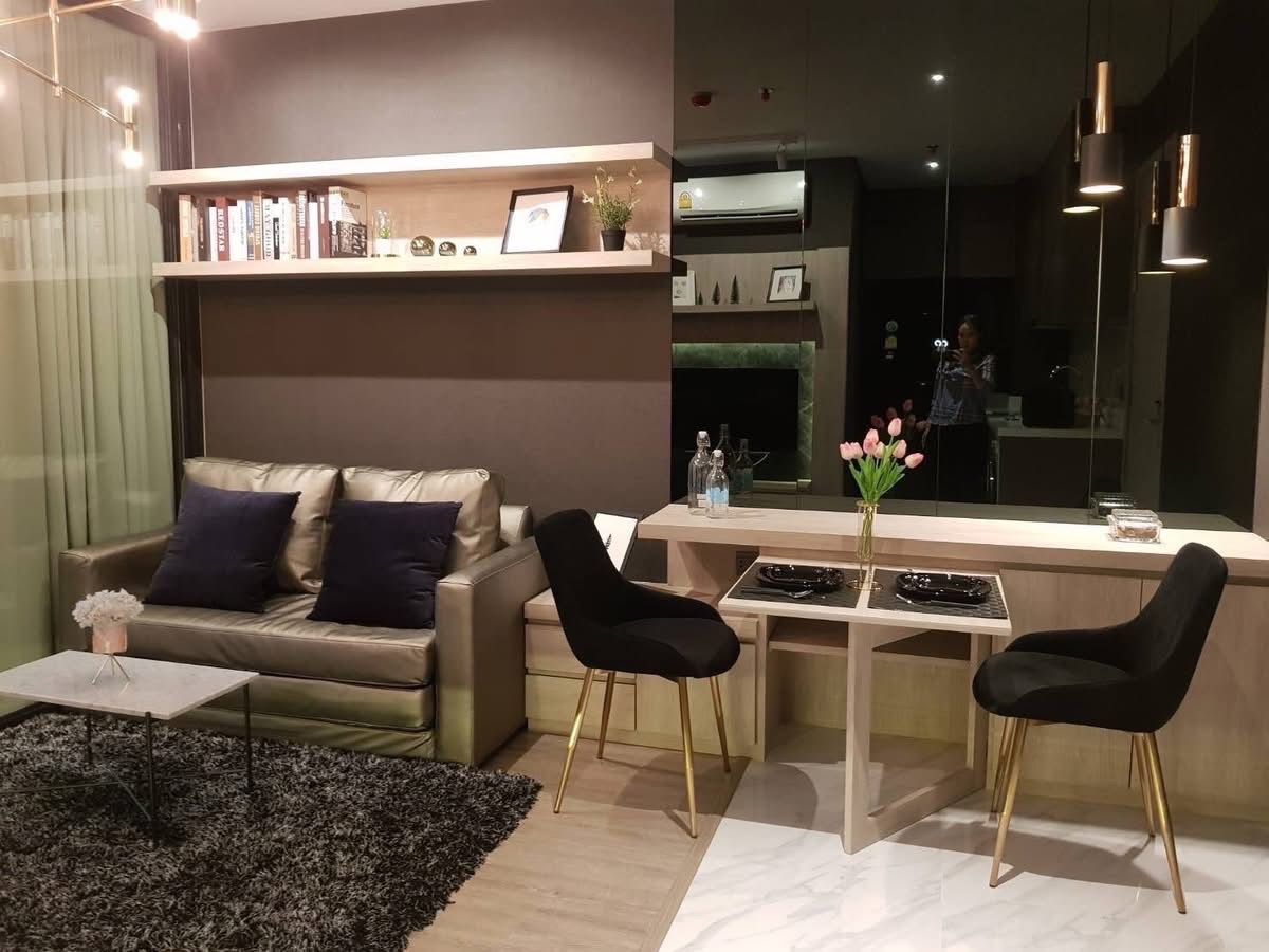 For RentCondoSukhumvit, Asoke, Thonglor : * For Rent* Rhythm Ekkamai Near BTS EKKAMAI (PTR1104)