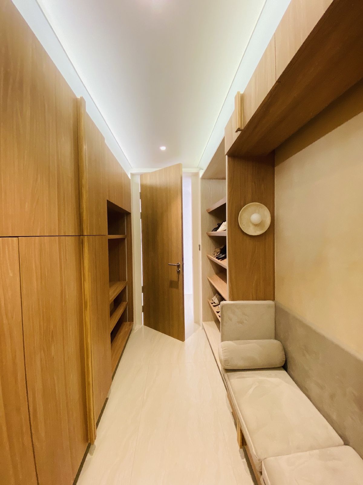 ขายบ้านเลียบทางด่วนรามอินทรา : ELIVA PRIVATE RESIDENCES นาคนิวาส37 ขายบ้านสุดหรู 