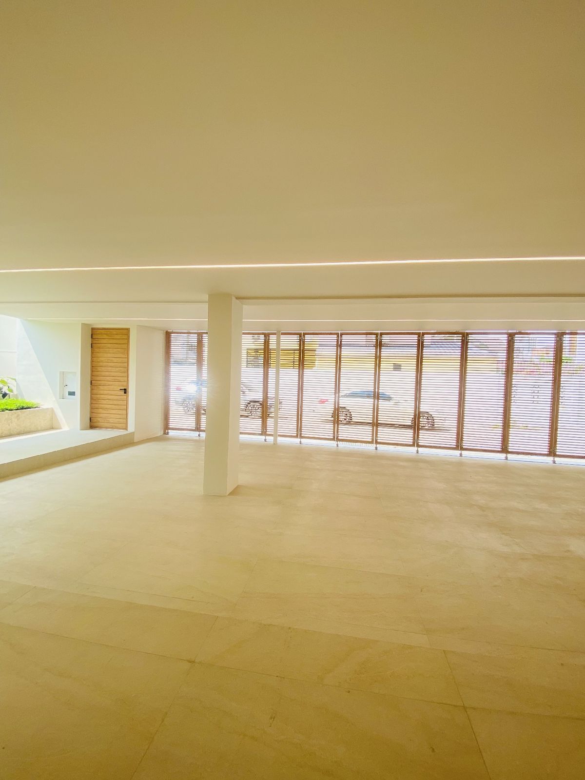 ขายบ้านเลียบทางด่วนรามอินทรา : ELIVA PRIVATE RESIDENCES นาคนิวาส37 ขายบ้านสุดหรู 