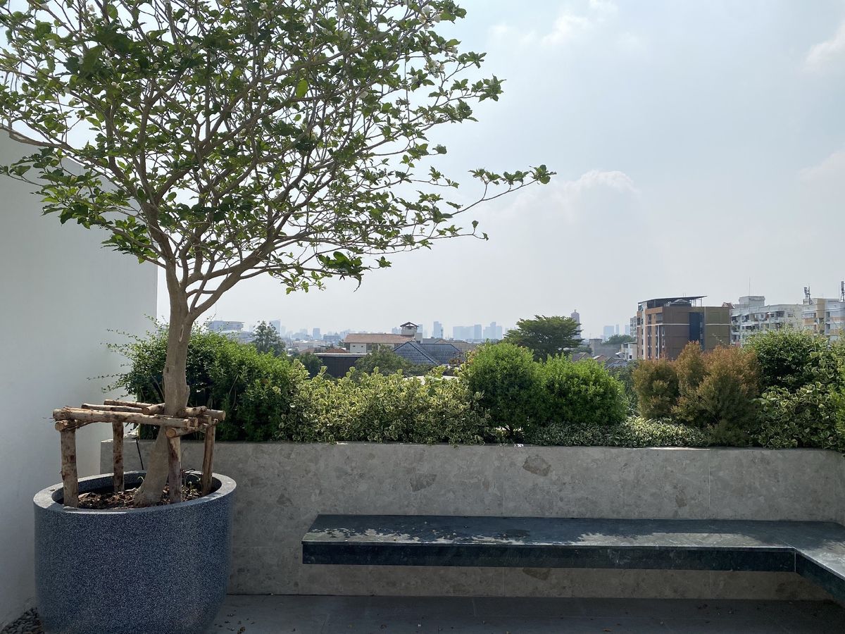 ขายบ้านเลียบทางด่วนรามอินทรา : ELIVA PRIVATE RESIDENCES นาคนิวาส37 ขายบ้านสุดหรู 