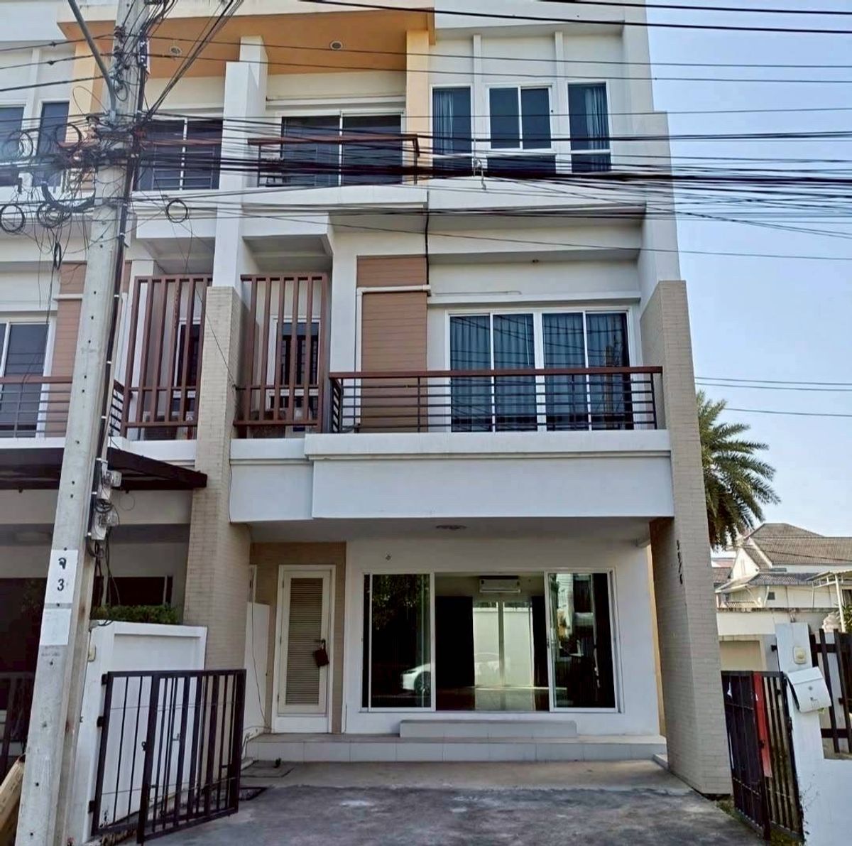ให้เช่าทาวน์โฮมเกษตร นวมินทร์ ลาดปลาเค้า : ให้เช่าทาวน์โฮมภณาสิริเรสซิเด้นซ์เกษตร-นวมินทร์ 🏡🎉🎉聯排別墅出租，Phanasiri Residence Kaset-Nawamin 