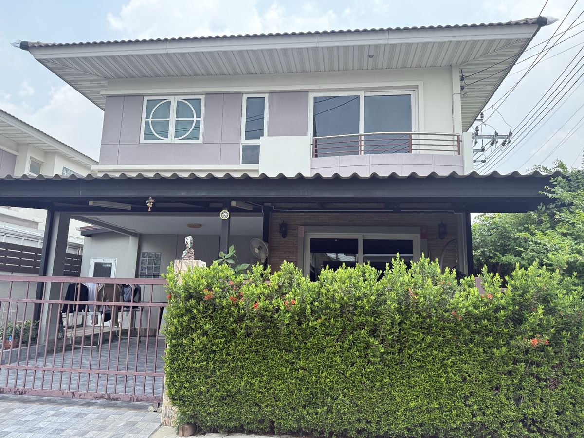 ขายบ้านนนทบุรี บางใหญ่ บางบัวทอง : ขายด่วนบ้านเดี่ยวศุภาลัยพาร์ควิลล์ วงแหวน ราชพฤกษ์ บ้านสวย พร้อมอยู่ 2 ชั้น  4 นอน 3 นำ้ 56.7 ตรว ขายเพียง 4.9 ล้านบาท( บ้านอยู่หัวมุม ) 