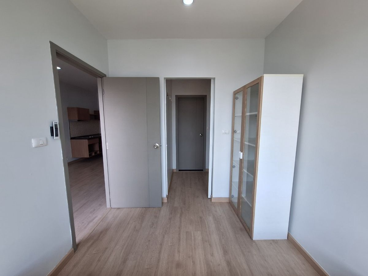 For SaleCondoThaphra, Talat Phlu, Wutthakat : Selling condo next to The Tempo Grand Sathorn-Wutthakat, next to BTS Wutthakat, Condo, MRT, Wutthakat Station, 23rd floor, beautiful view, complete with