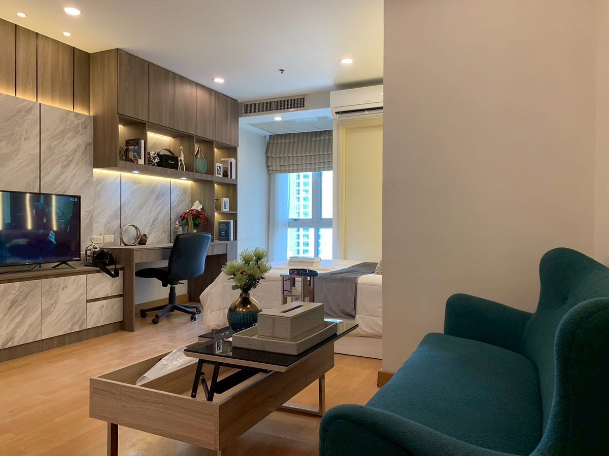 ให้เช่าคอนโดสุขุมวิท อโศก ทองหล่อ : For Rent Nusasiri Grand condo  studio size 37 sq.m. F/F 