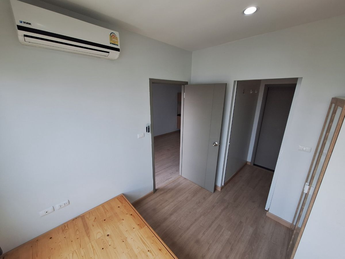 For SaleCondoThaphra, Talat Phlu, Wutthakat : Selling condo next to The Tempo Grand Sathorn-Wutthakat, next to BTS Wutthakat, Condo, MRT, Wutthakat Station, 23rd floor, beautiful view, complete with