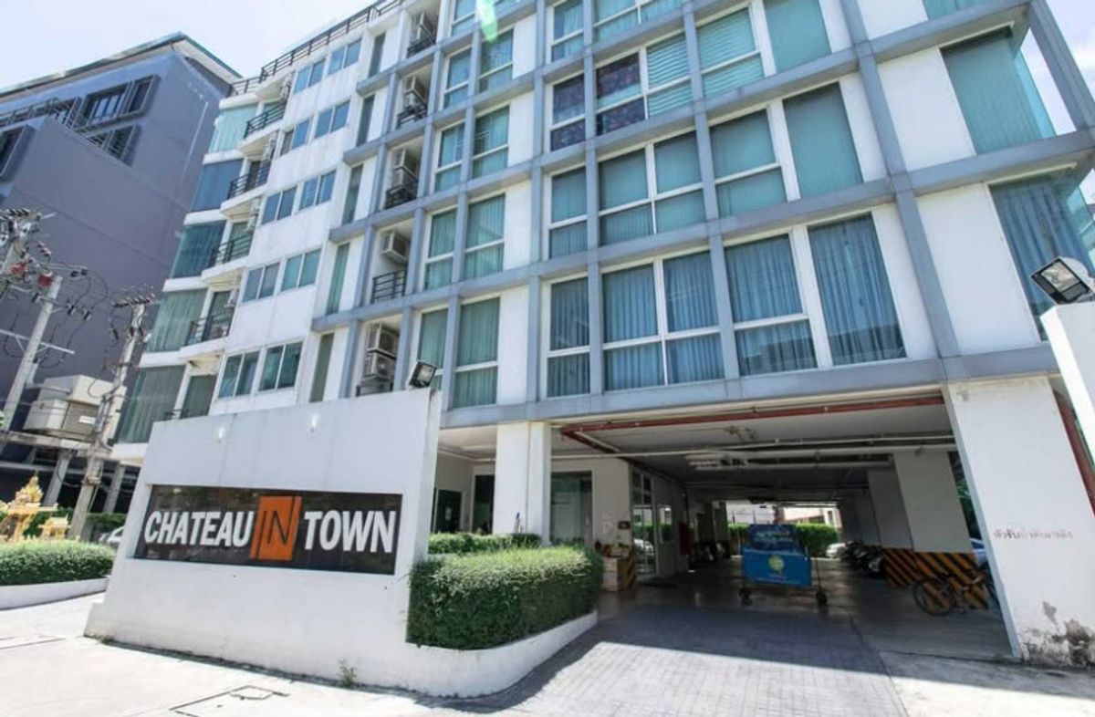 For RentCondoRatchadapisek, Huaikwang, Suttisan : Chateau in Town Ratchada 20
