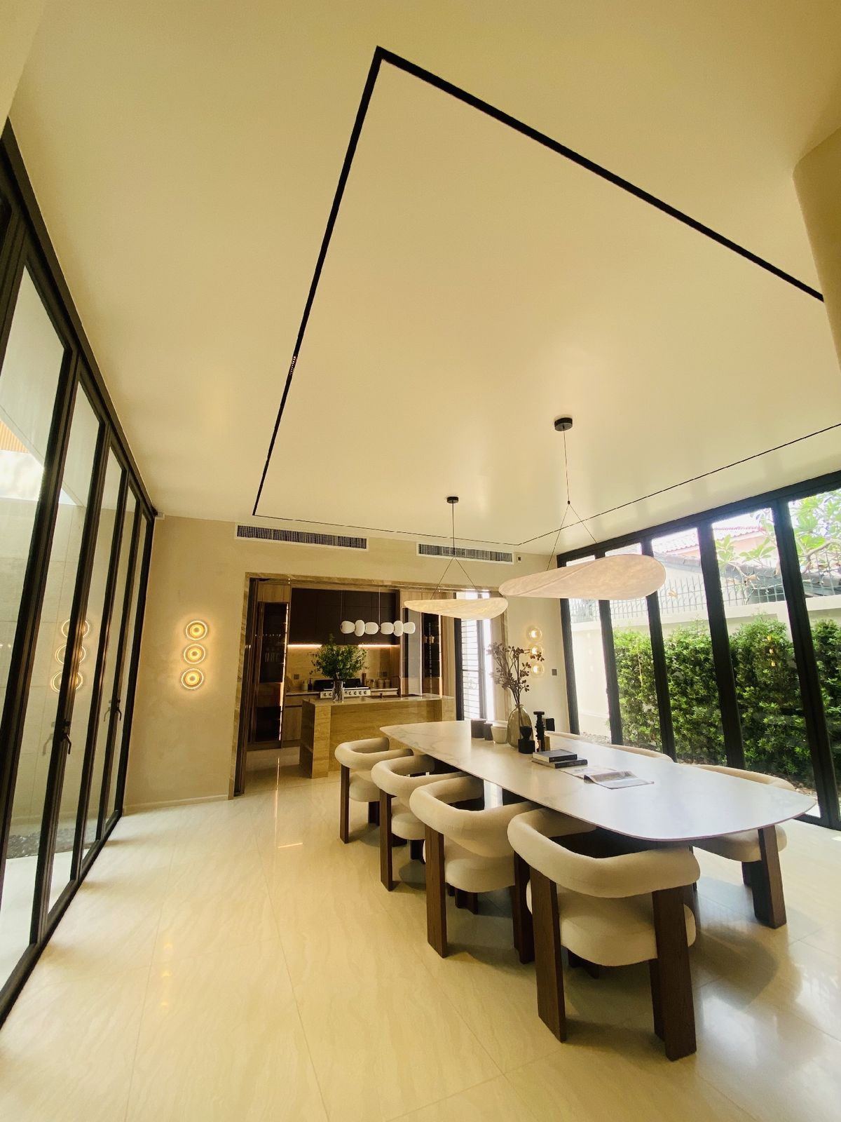 ขายบ้านเลียบทางด่วนรามอินทรา : ELIVA PRIVATE RESIDENCES นาคนิวาส37 ขายบ้านสุดหรู 